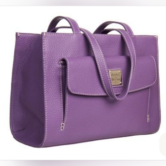 Dooney & Bourke Handbags - RARE  Dooney & Bourke Purple Pebble Leather Janine Medium tote💜💜